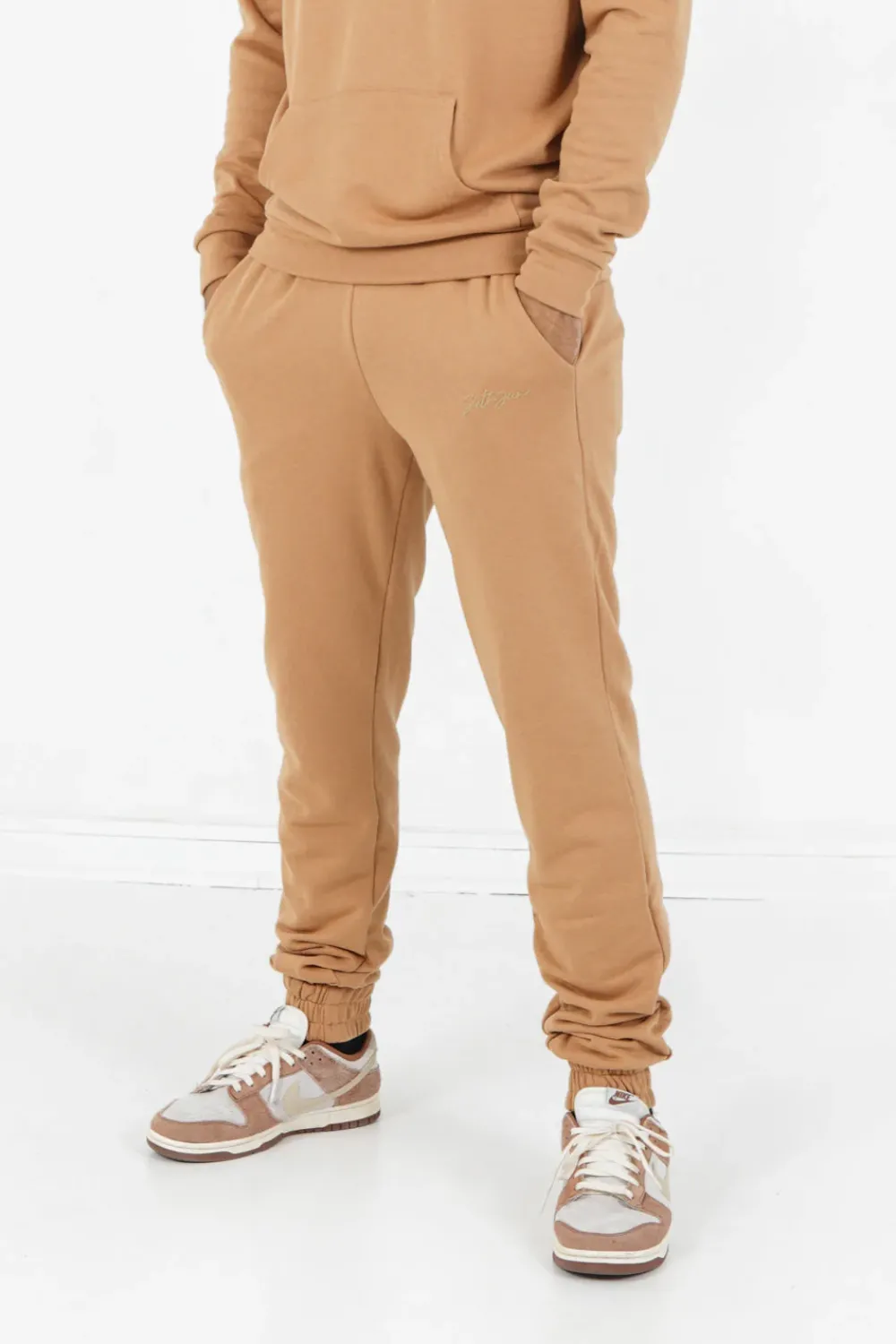 Homme Sixth June Pantalons | Jogging Logo Signature Marron Clair